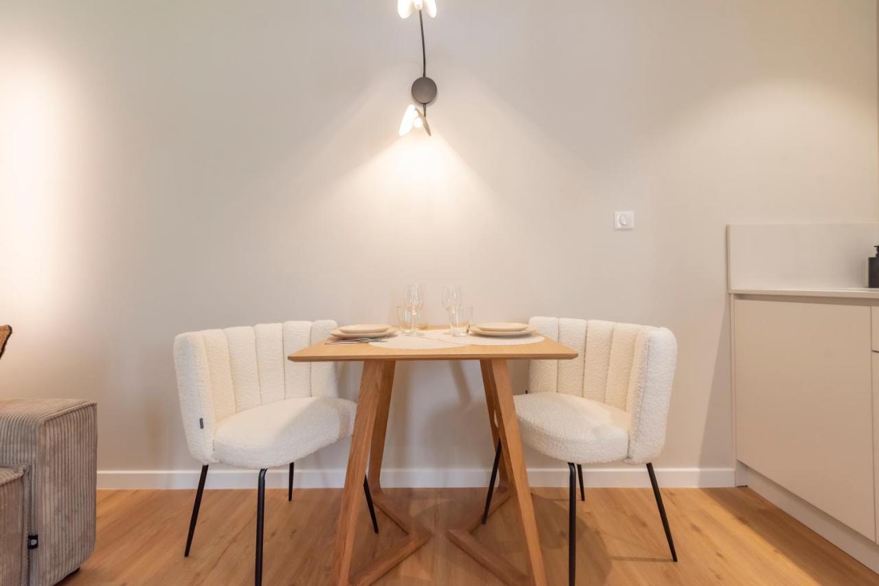 Le Boho . Centre-Ville Macon . Proche Gare . Design . Neuf . Wifi . Climatisation . Confort Exterior foto